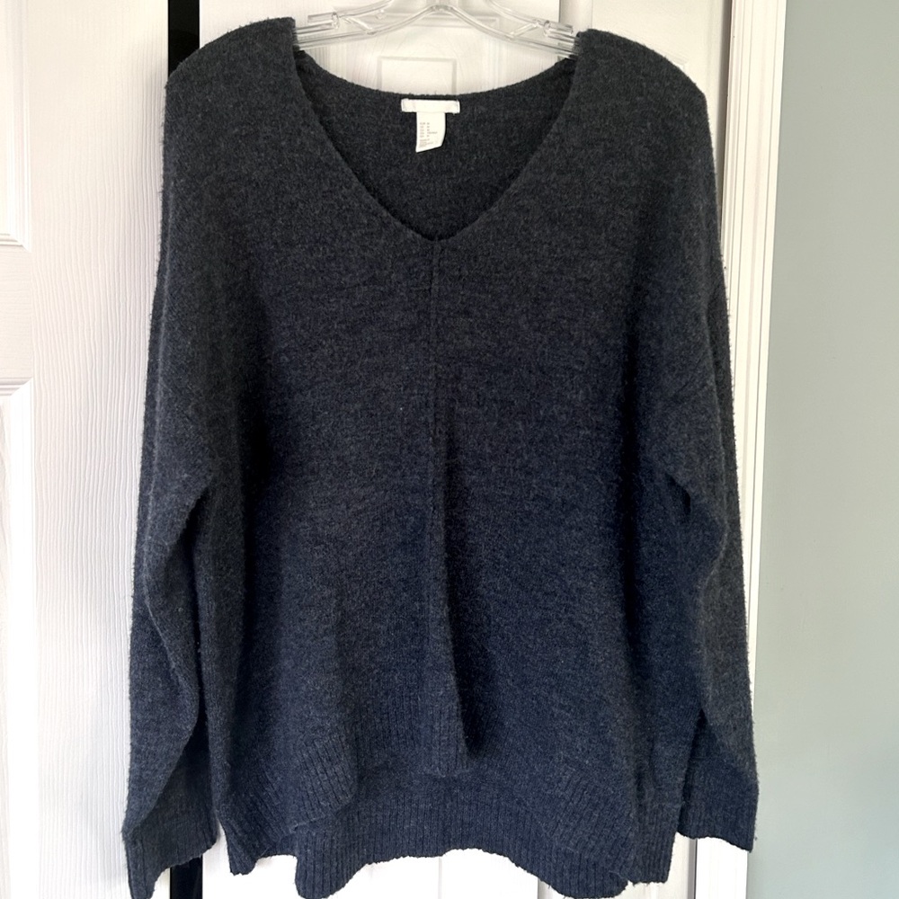 Navy H&M sweater